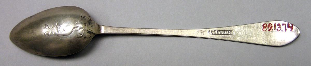 1989.0013.074 Silver Spoon underside