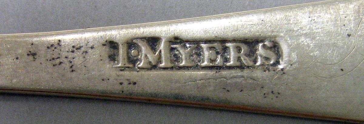 1989.0013.074 Silver Spoon mark