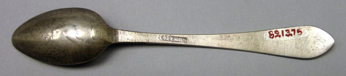 1989.0013.075 Silver Spoon underside