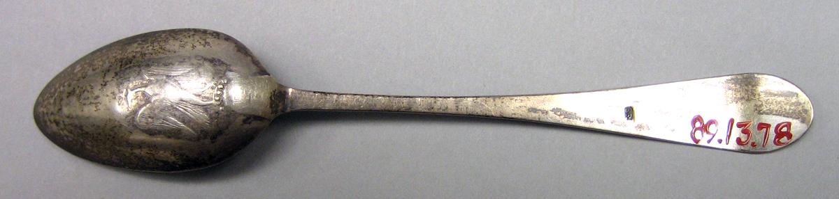 1989.0013.078 Silver Spoon underside