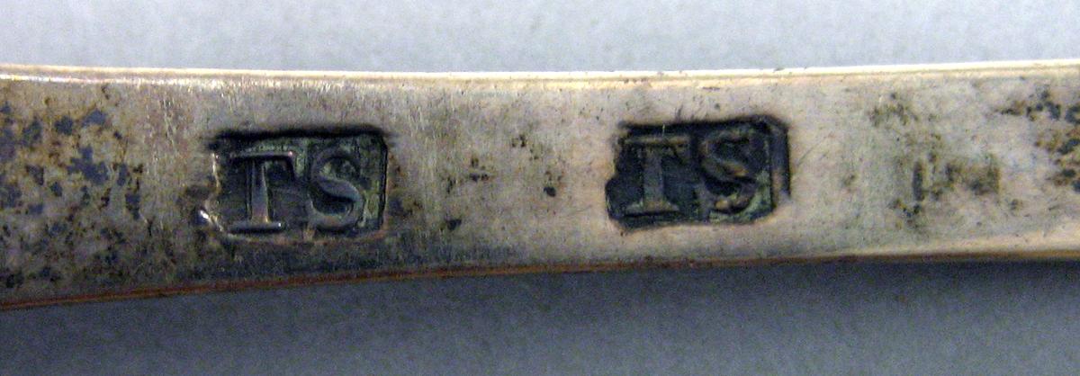 1989.0013.079 Silver Spoon mark