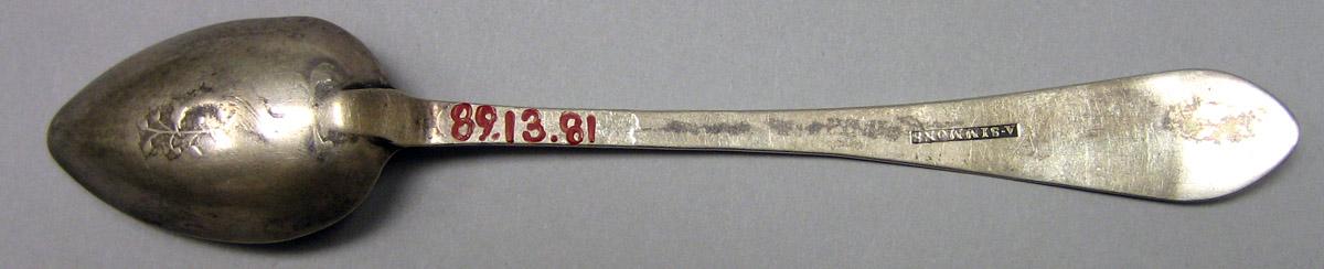 1989.0013.081 Silver Spoon underside