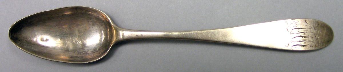 1989.0013.087 Silver Spoon upper surface