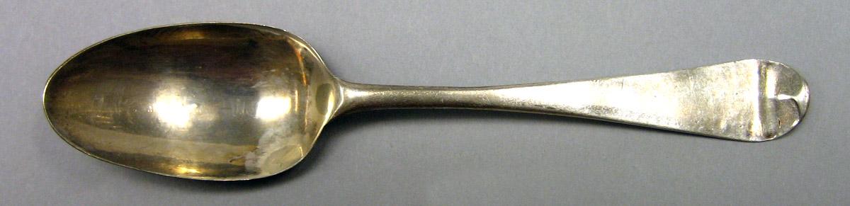1989.0013.098 Silver Spoon upper surface