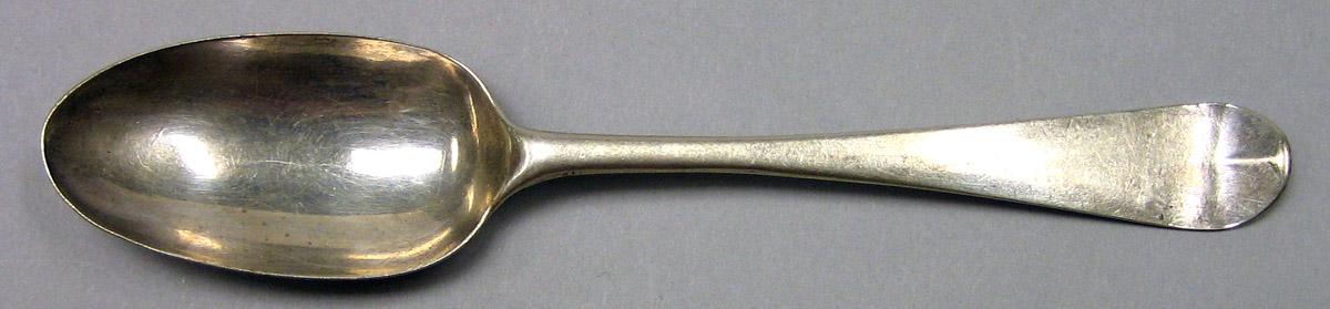 1989.0013.099 Silver Spoon upper surface