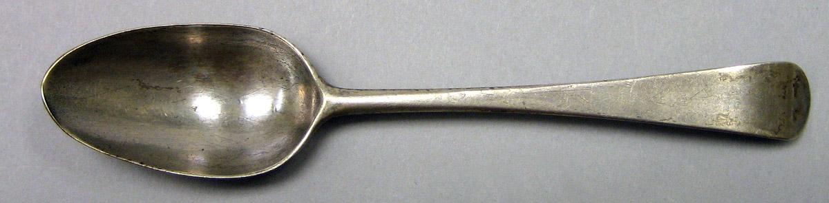 1989.0013.101 Silver Spoon upper surface
