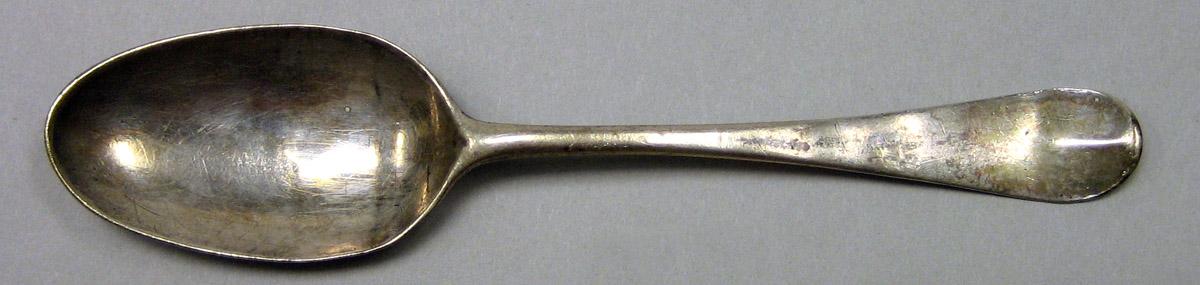1989.0013.103 Silver Spoon upper surface