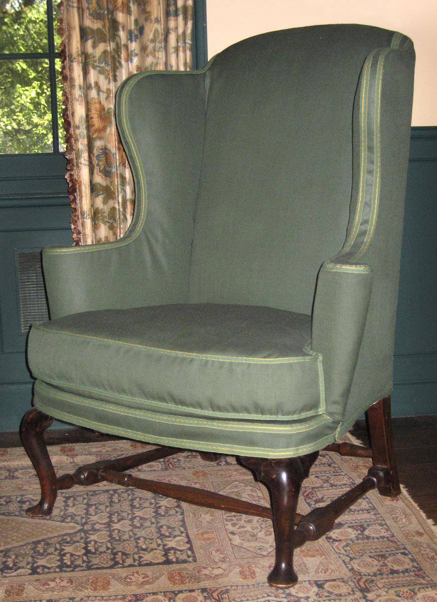 1991.0512 Slip cover for Easy Chair 1989.0047 view 1