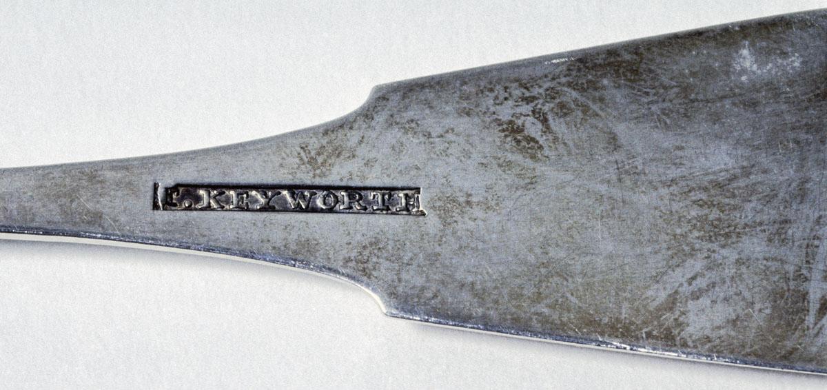 1989.0066 Spoon, Tablespoon, detail 1