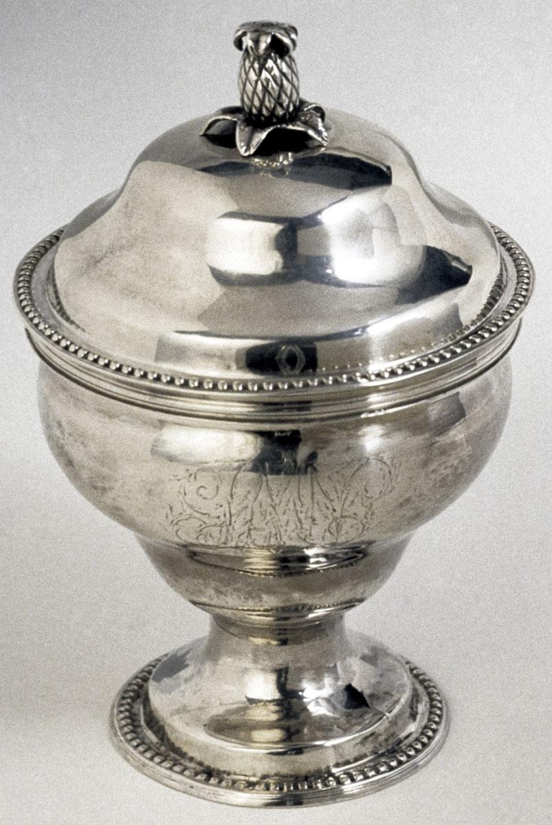 1990.0002.002 A, B Sugar Bowl, view 1