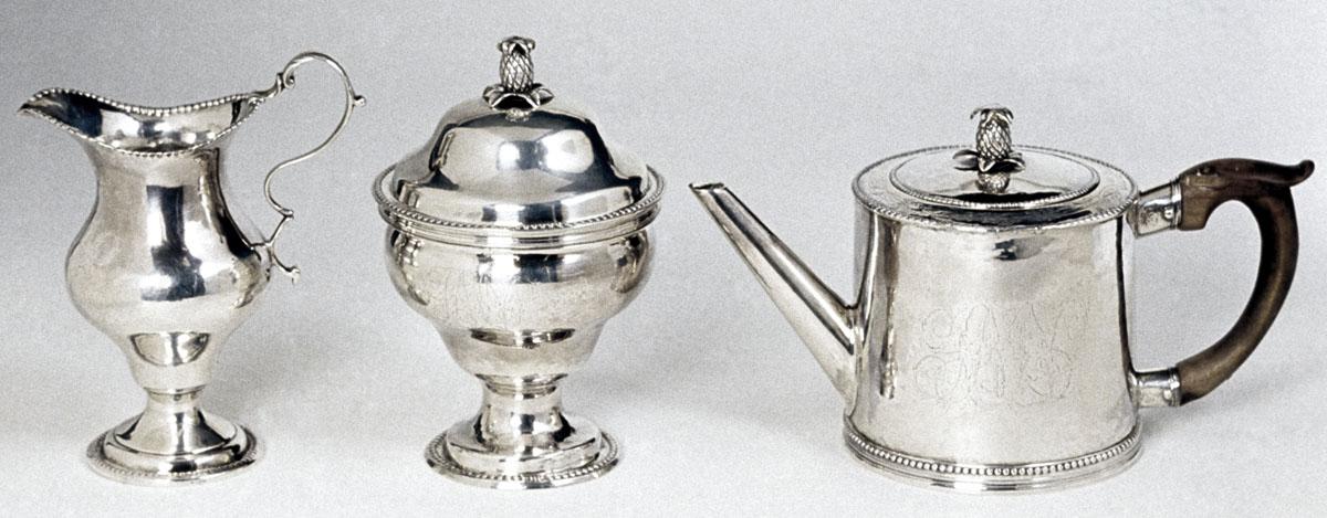 1990.0002.001 A, B, 1990.0002.002 A, B, 1990.0002.003 Pitcher, Sugar Bowl, Teapot, view 1