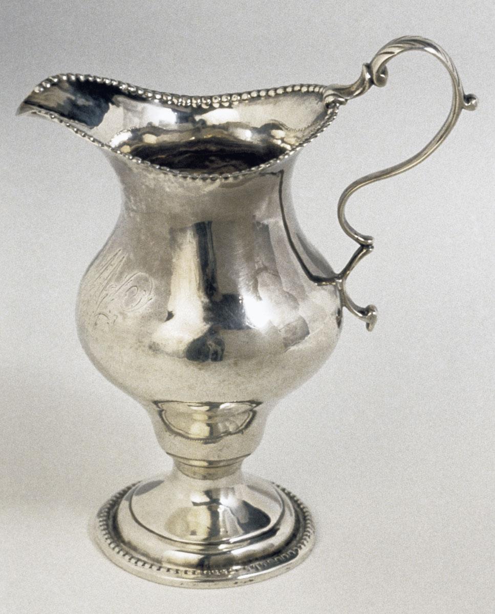 1990.0002.003 Pitcher, Cream or Milk Pot, view 1