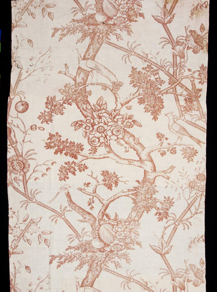 1958.0075.001 A Textile, printed, detail, Book image C118