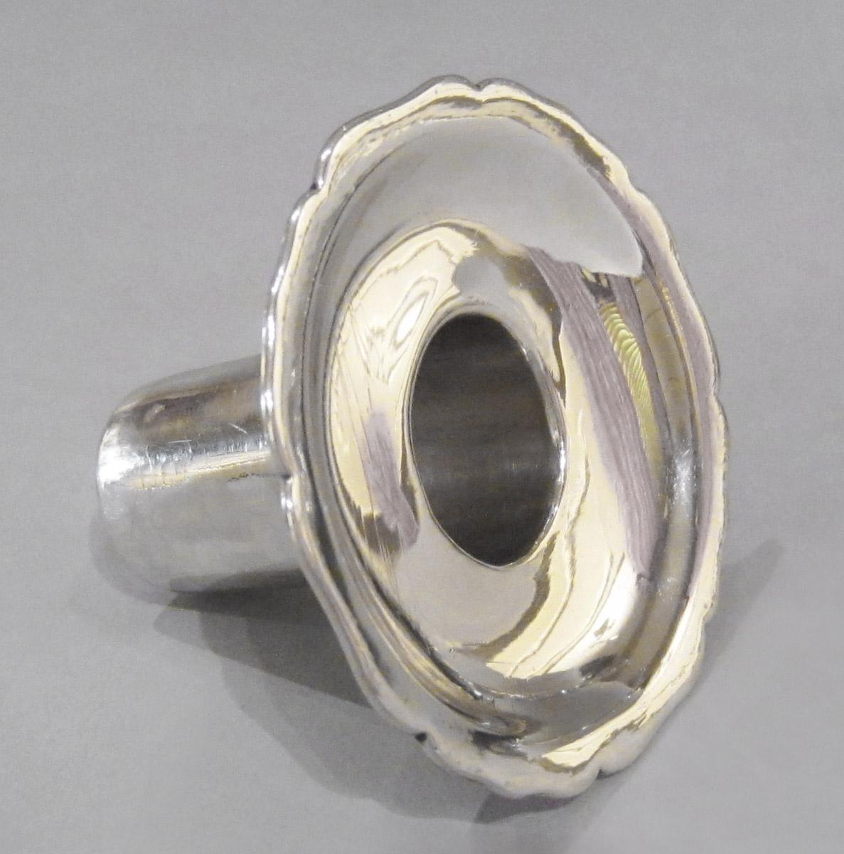 1990.0024.001 Candlestick, bobeche