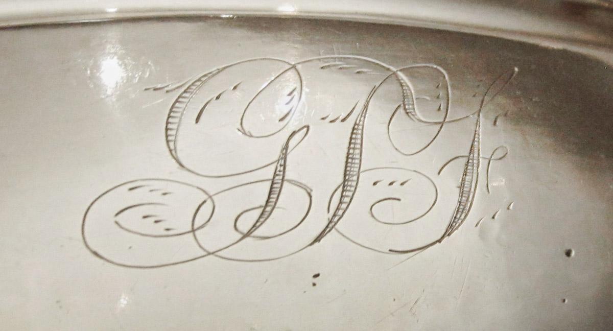 1990.0041.003 A Sugar bowl, engraving
