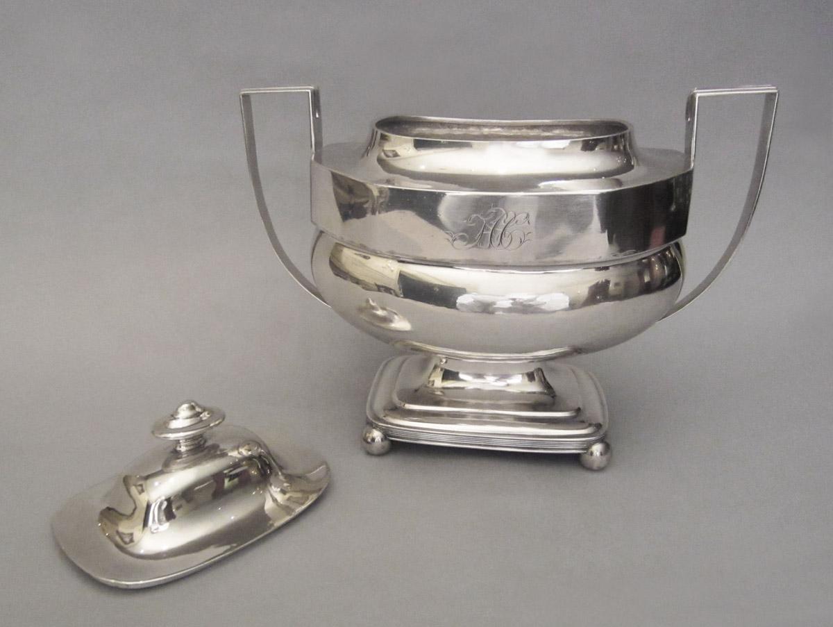 1990.0042.003 A, B Sugar bowl, view 1