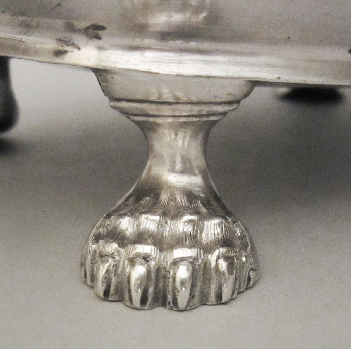 1990.0043.001 Teapot, detail 2