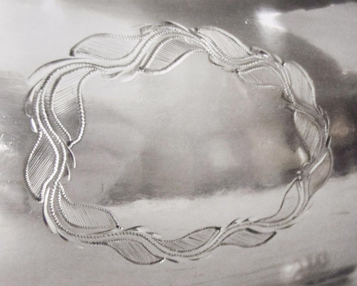 1990.0043.001 Teapot, engraving 2