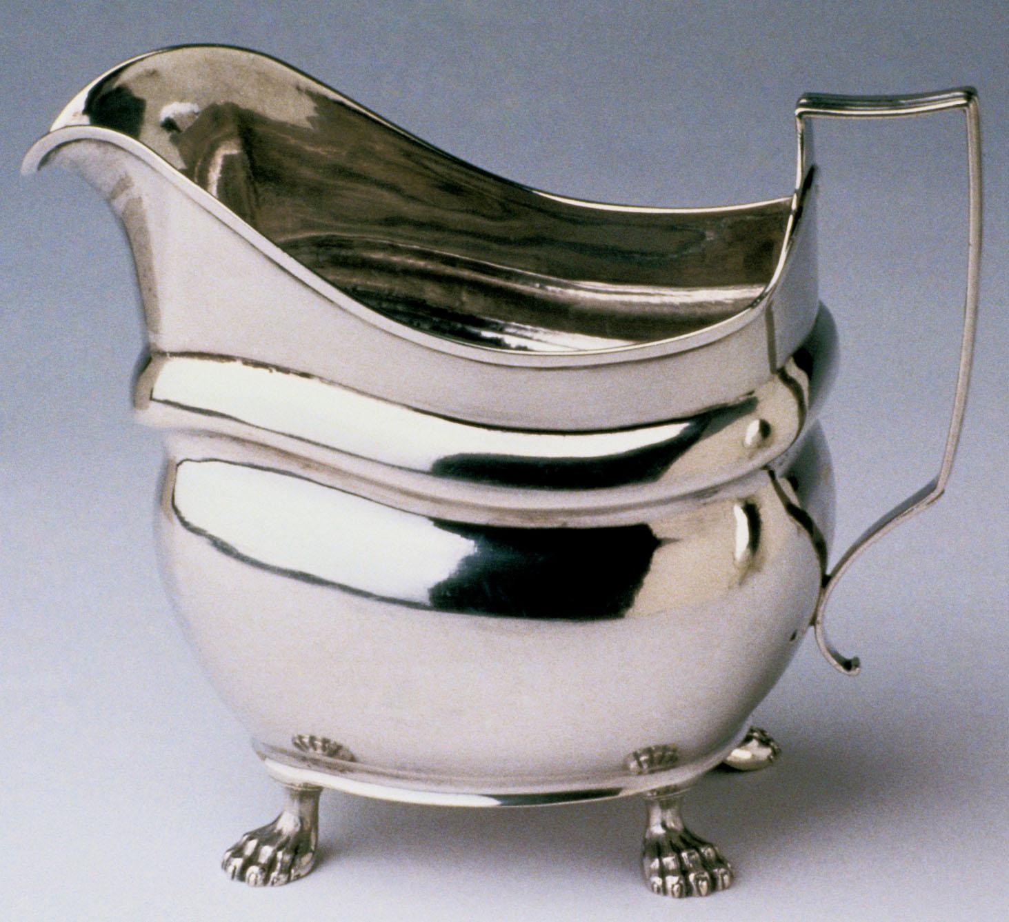 1990.0043.002 Cream Pot, Cream Jug, view 1