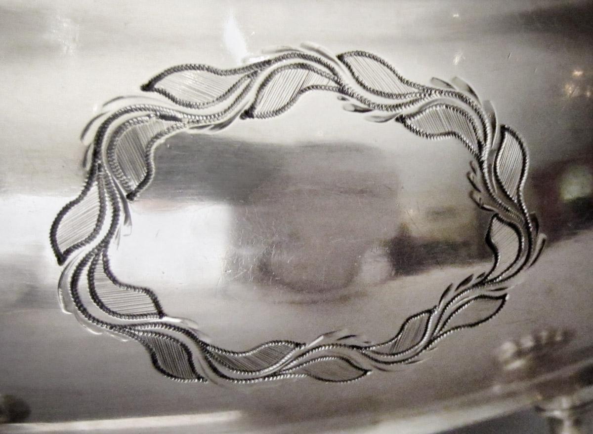 1990.0043.003 A Sugar bowl, engraving 2