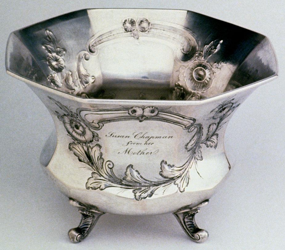 1990.0046 Bowl, view 1