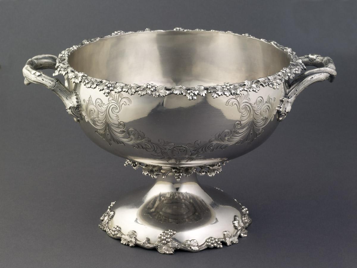 1990.0047 Bowl, Punch bowl (view 2)