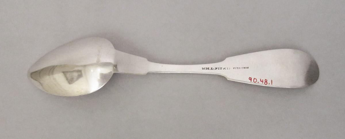 1990.0048.001 Spoon, underside