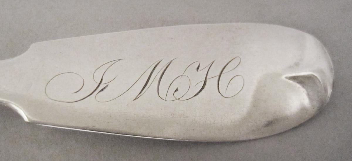 1990.0048.003 Spoon, engraving