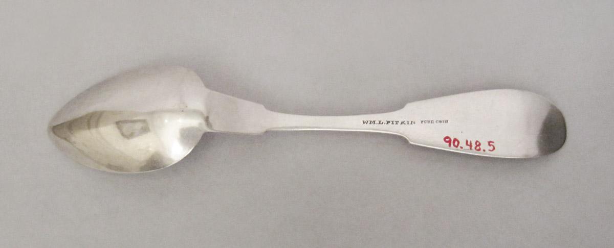 1990.0048.005 Spoon, underside