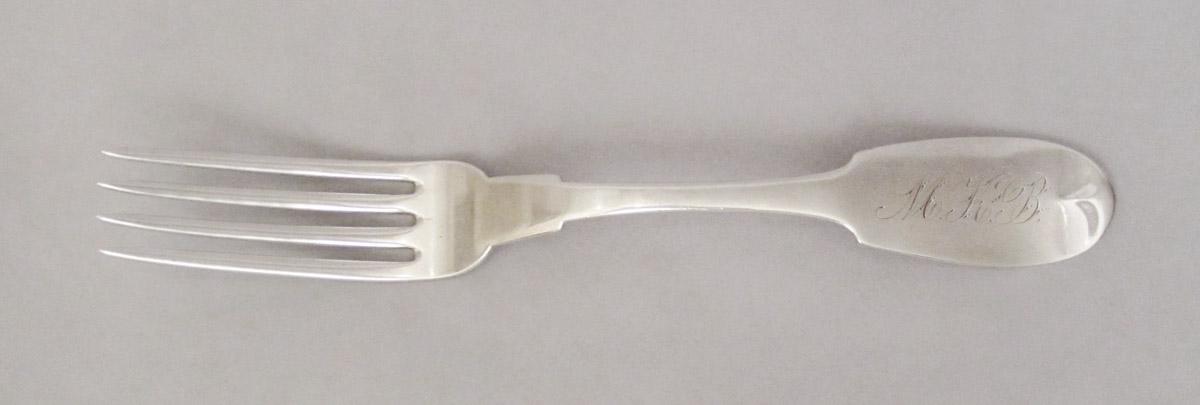 1990.0048.007 Fork, upper surface