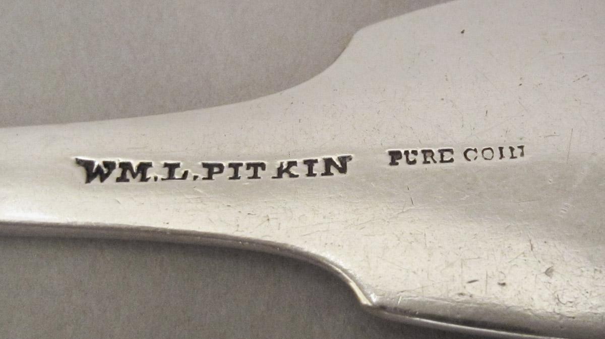 1990.0048.007 Fork, mark