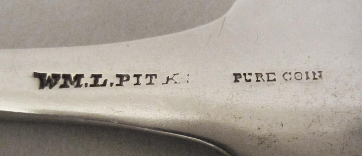 1990.0048.008 Fork, mark