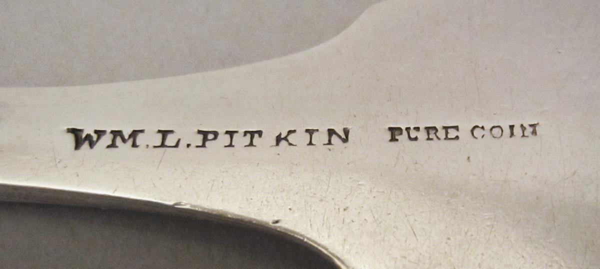 1990.0048.011 Fork, mark