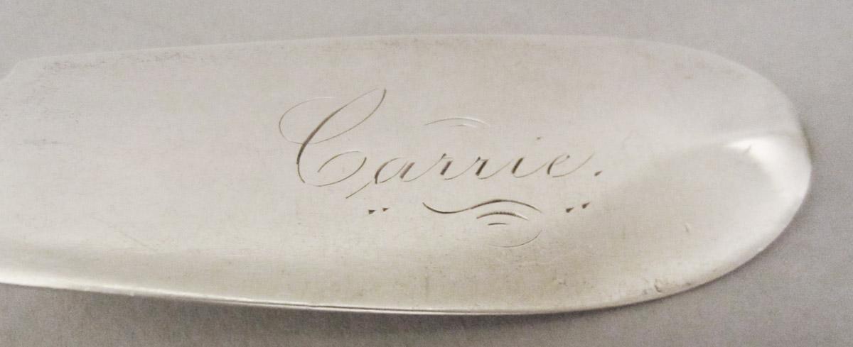1990.0048.015 Spoon, engraving