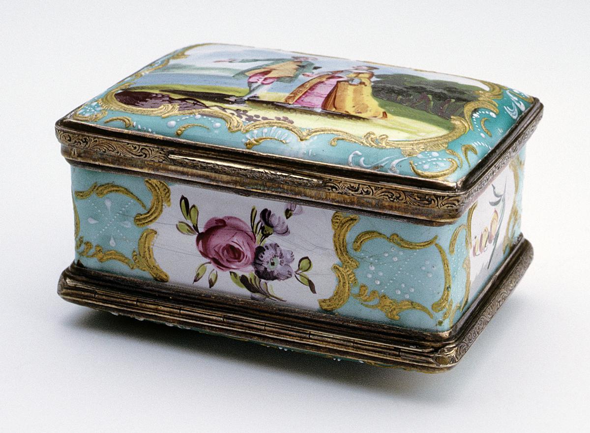 1990.0053 Tobacco Box, View 3