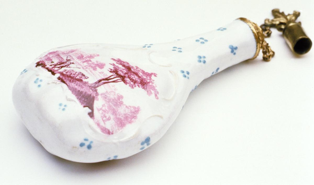 1990.0061 Scent Bottle