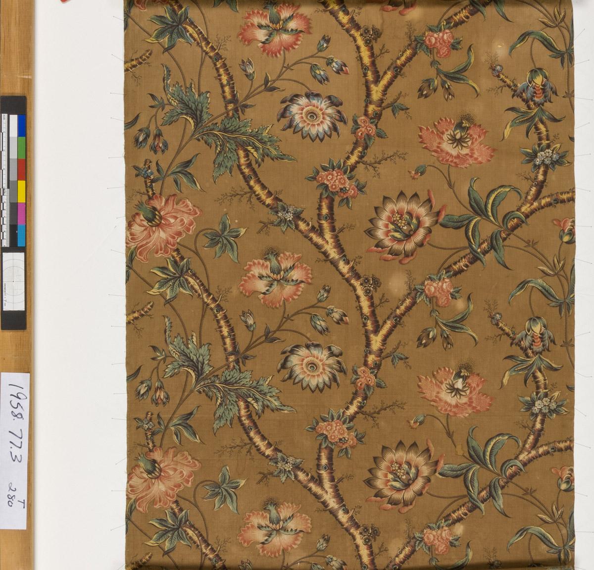 1958.0077.003 Textile, printed, detail 1