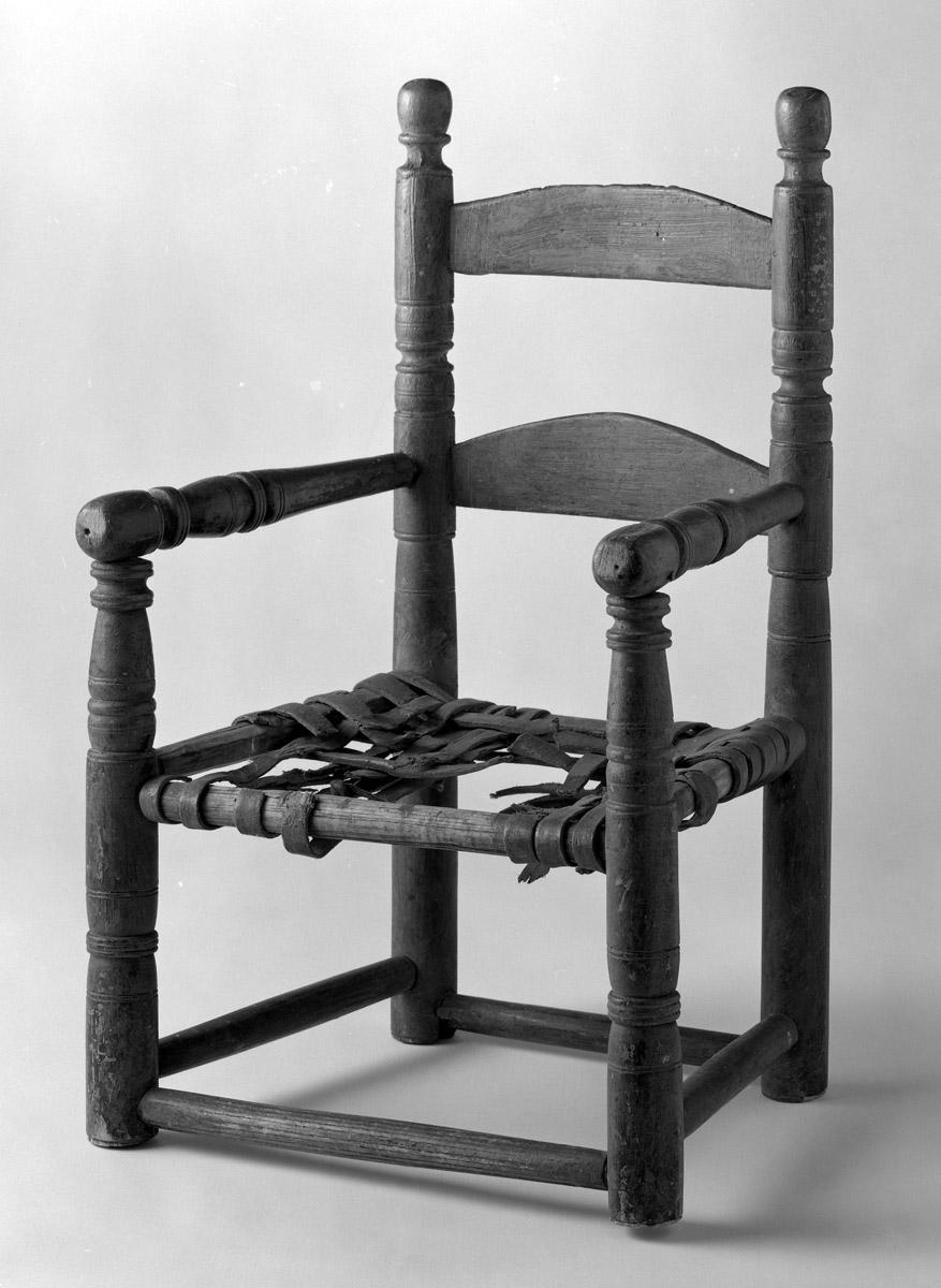 1990.0072 Chair, Armchair