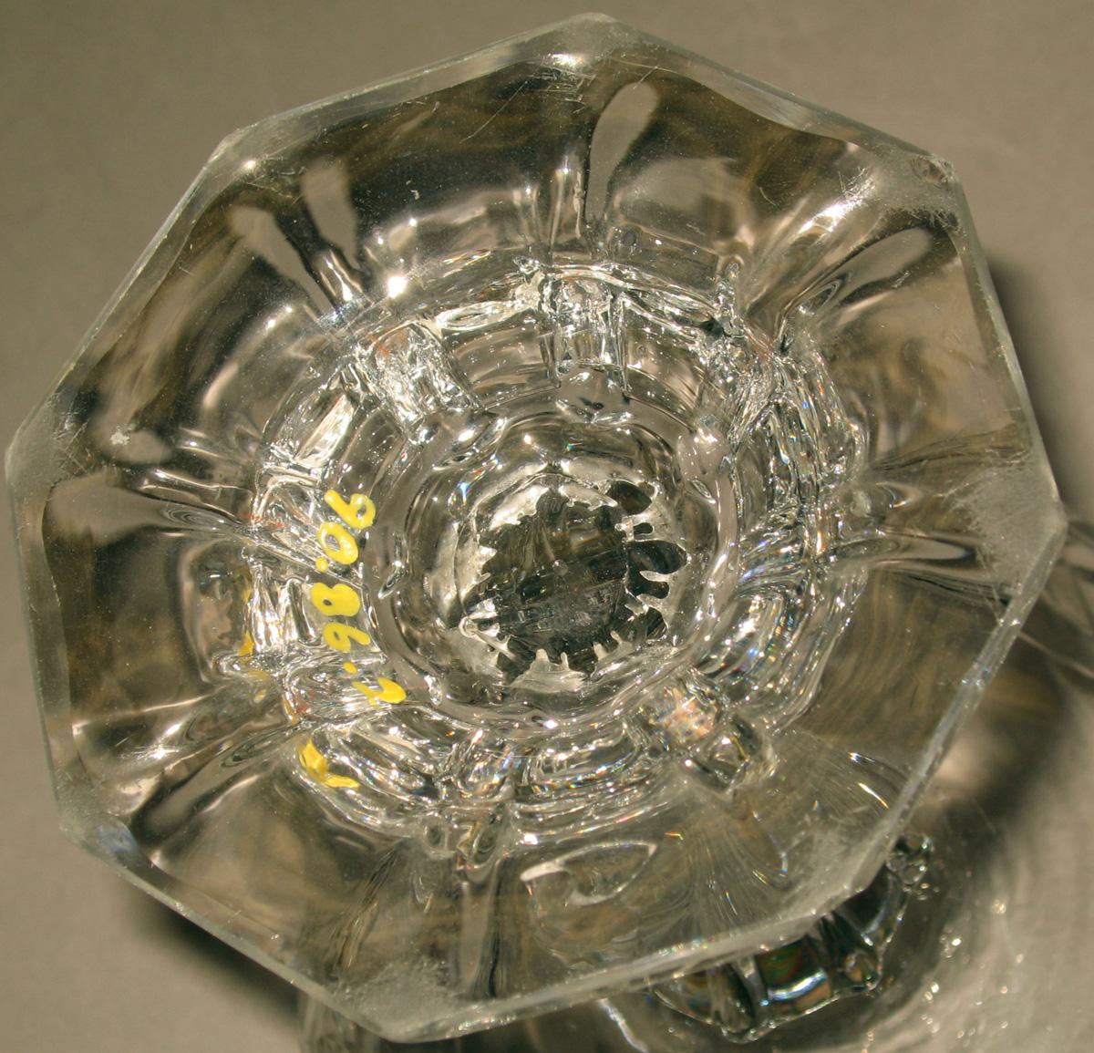 1990.0086.002 Glass sweetmeat glass (underside)