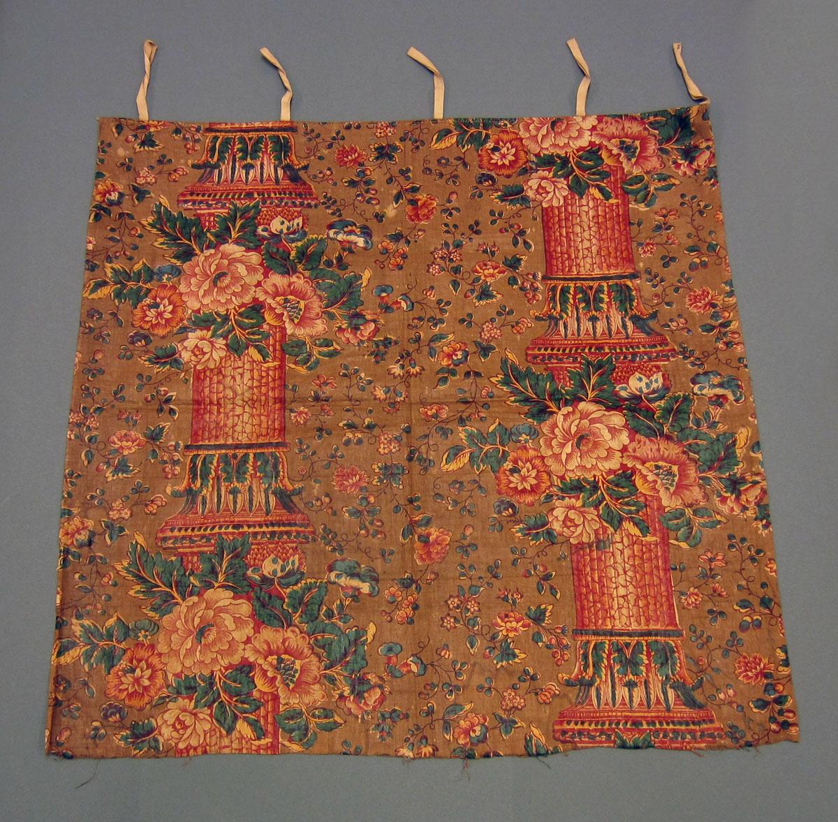 1958.0077.008 Textile, printed obverse