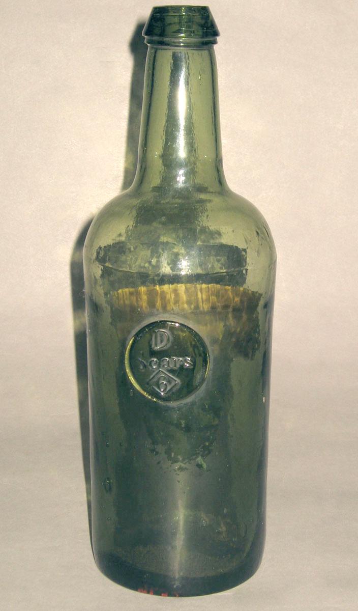1991.0032 Ricketts wine bottle