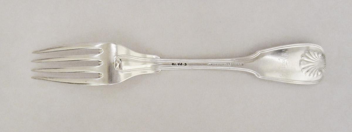 1991.0042.003 Fork, underside