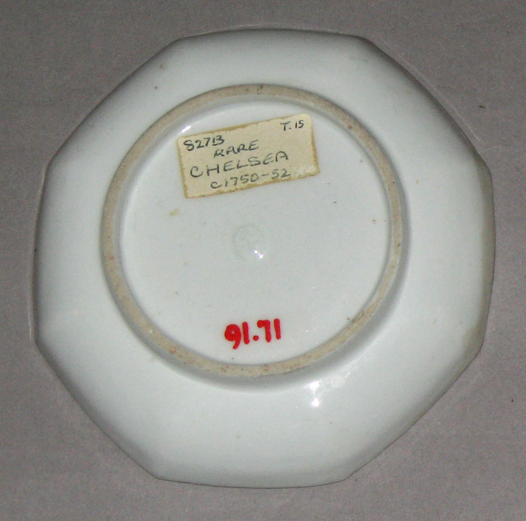 1991.0071 Chelsea porcelain saucer (bottom-mark)