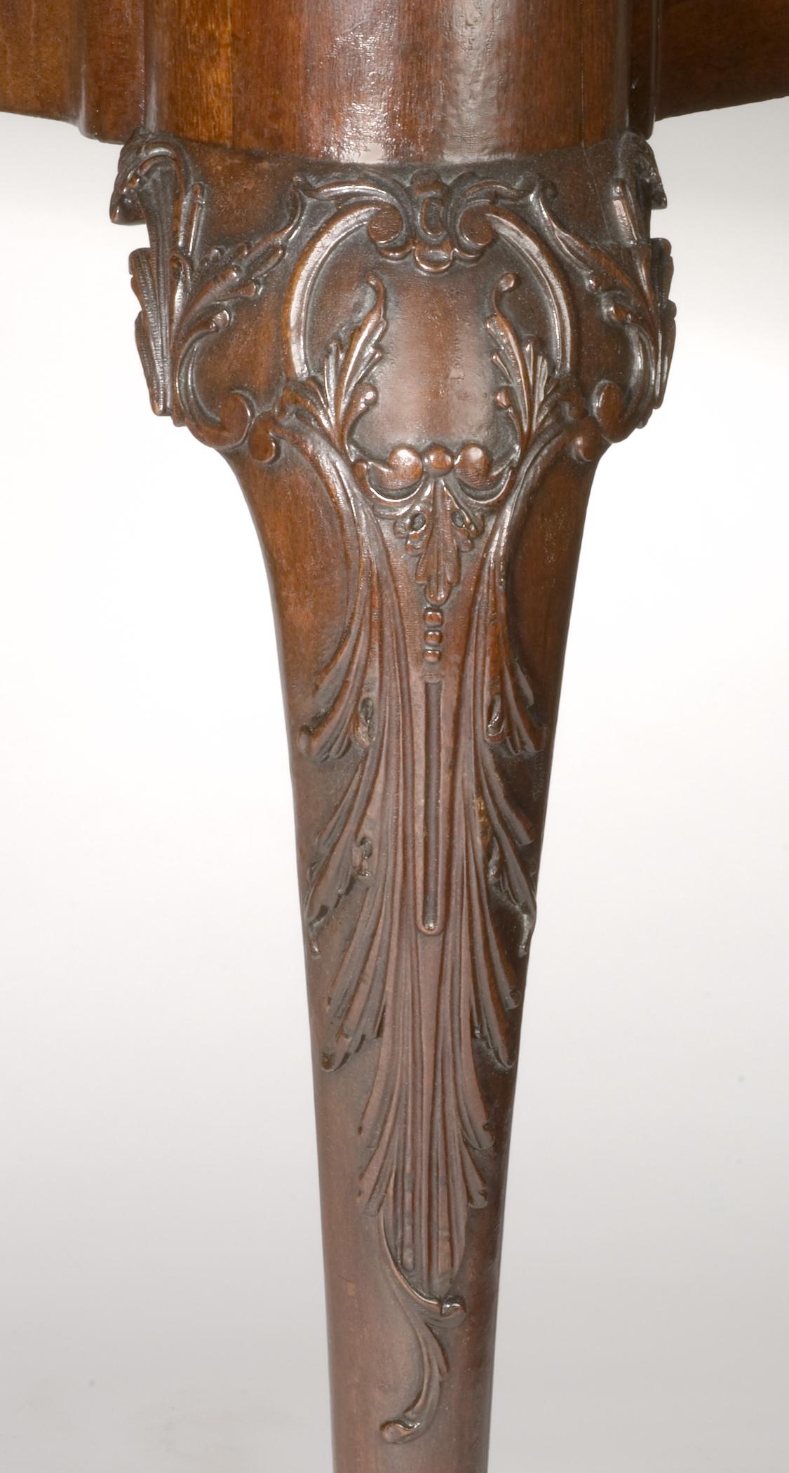 1958.0085.001 Table, detail 1