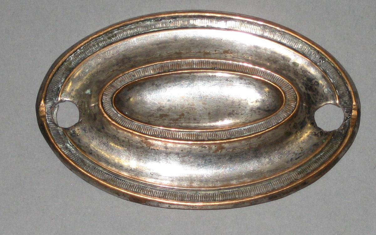 1992.0004.005 Drawer handle