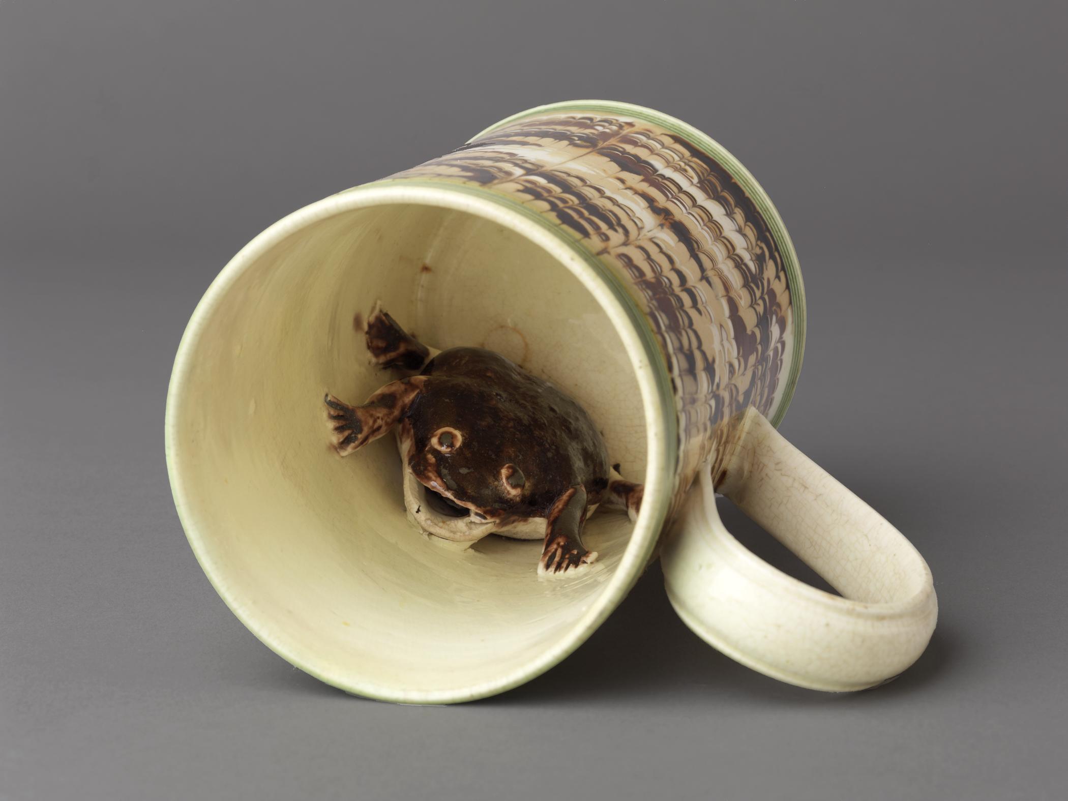 1992.0040 Mug, view 2