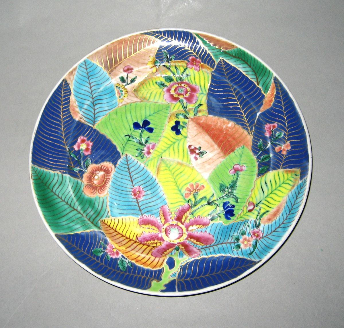 1992.0041.004 Porcelain plate