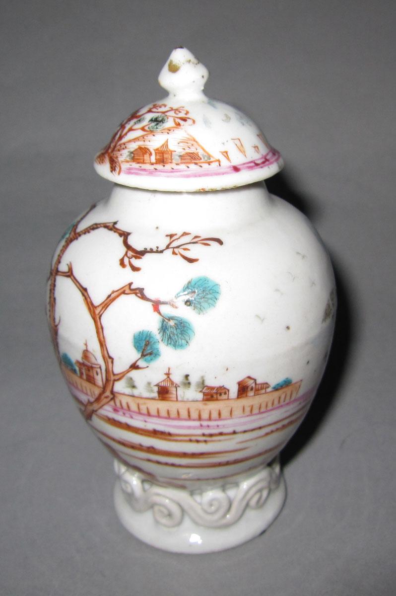 1992.0047 A, B Porcelain tea cannister face three