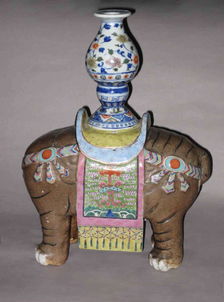 1992.0052 Figure (view 2)