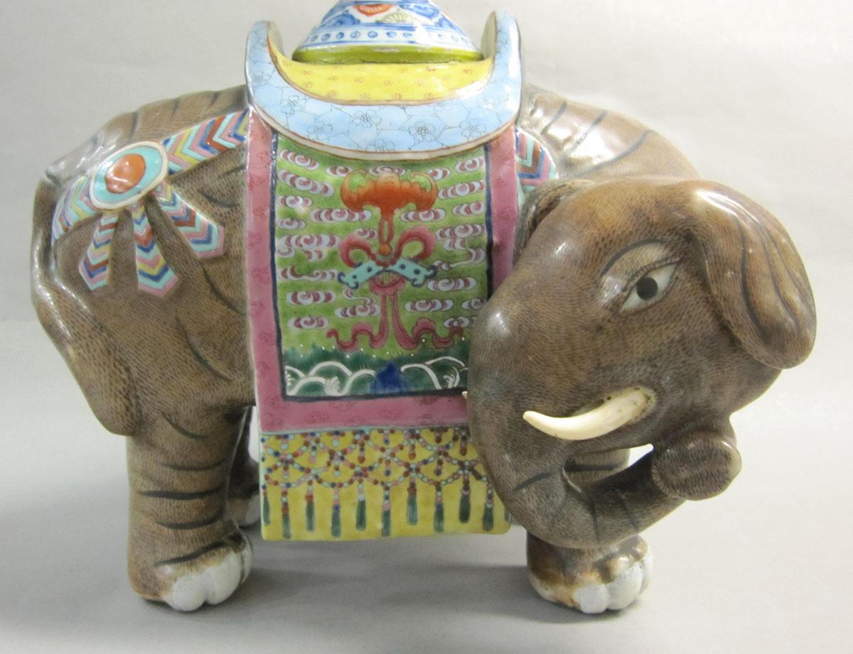1992.0052 Figure detail